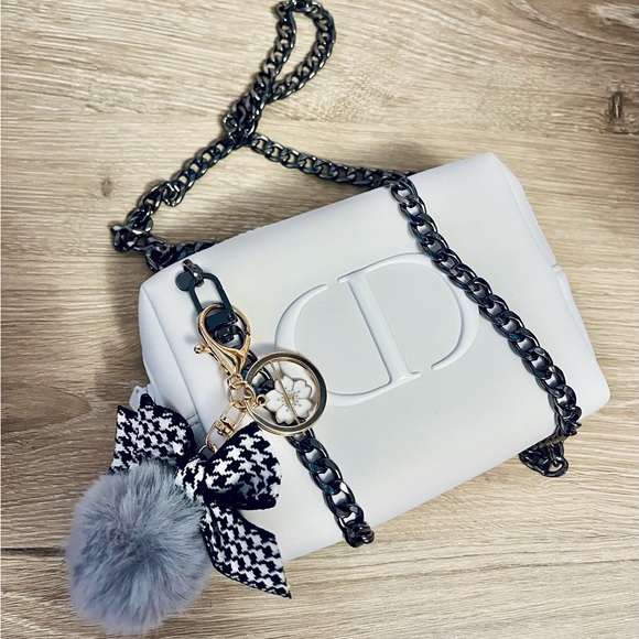 Dior cosmetic bag/pouch - Picture 3 of 4